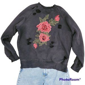 Emma & Sam Distressed Rose Patch Crewneck, size XS